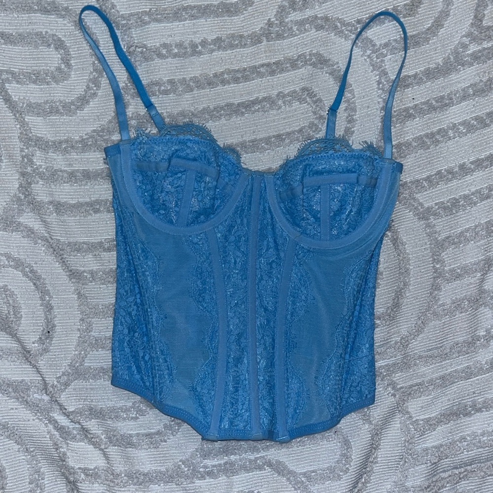 uo viral corset